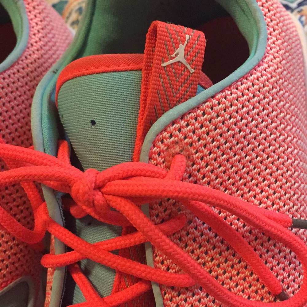Jordan Eclipse - Picture 2 of 5